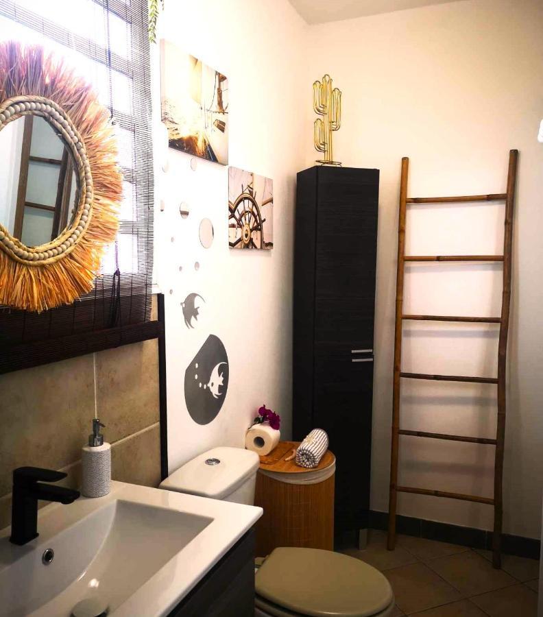 Le Panoramique Loft Bed & Breakfast Le Tampon Eksteriør bilde